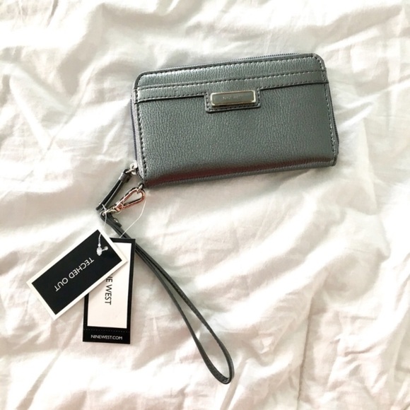 Nine West Handbags - NWT Nine West Silver Gray (Grey) Wristlet Wallet